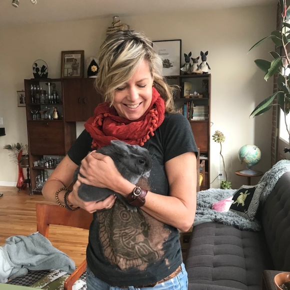 Meet your Posher, Melyssa - Picture 4 of 4